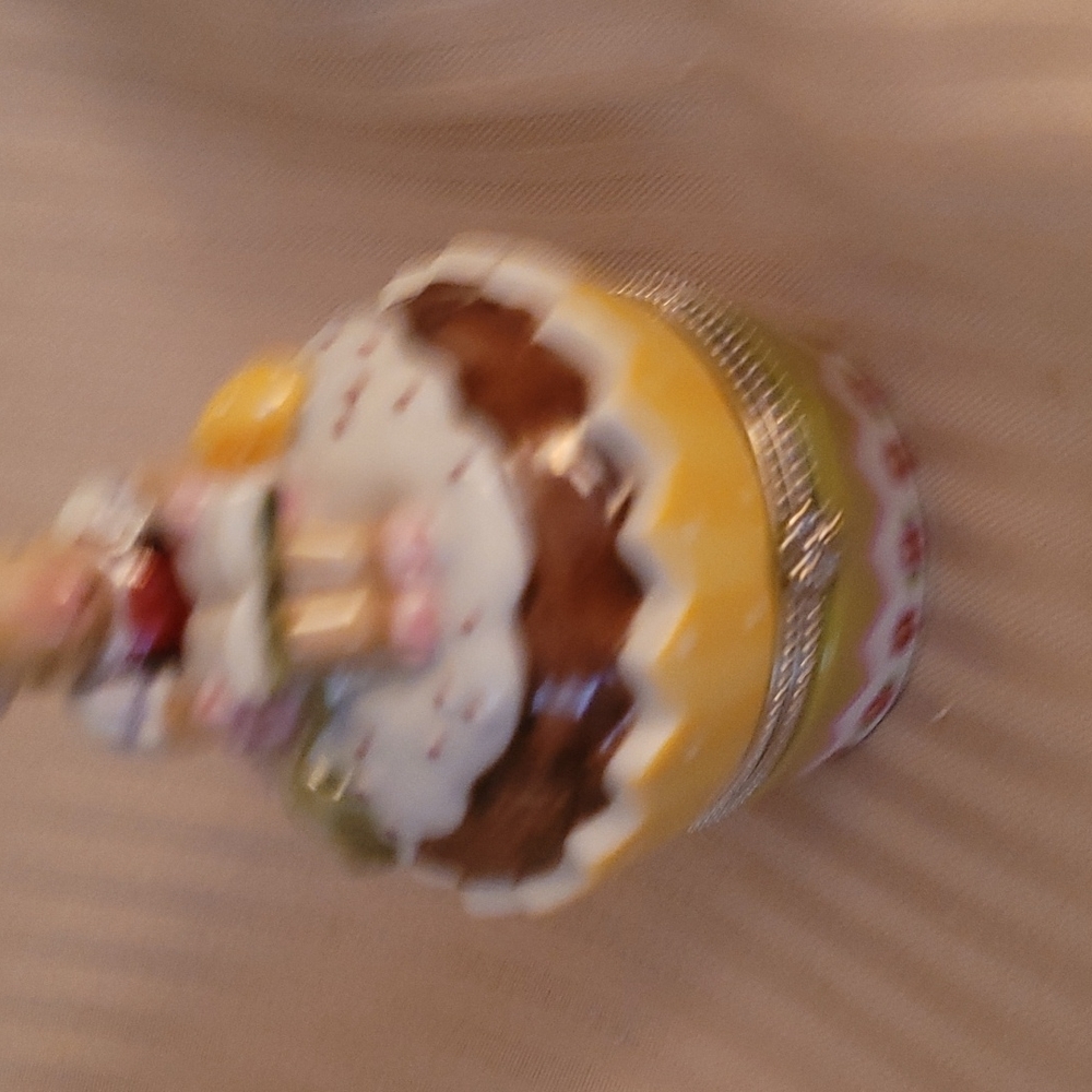 Villeroy and Boch Easter China Box